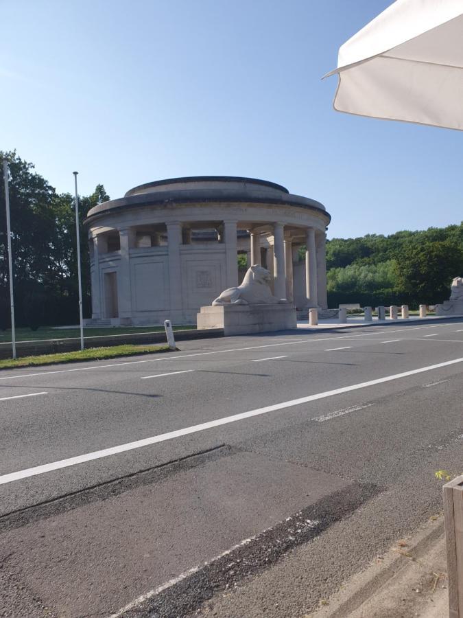 Le Gite Du Mont De La Hutte Ploegsteert Luaran gambar